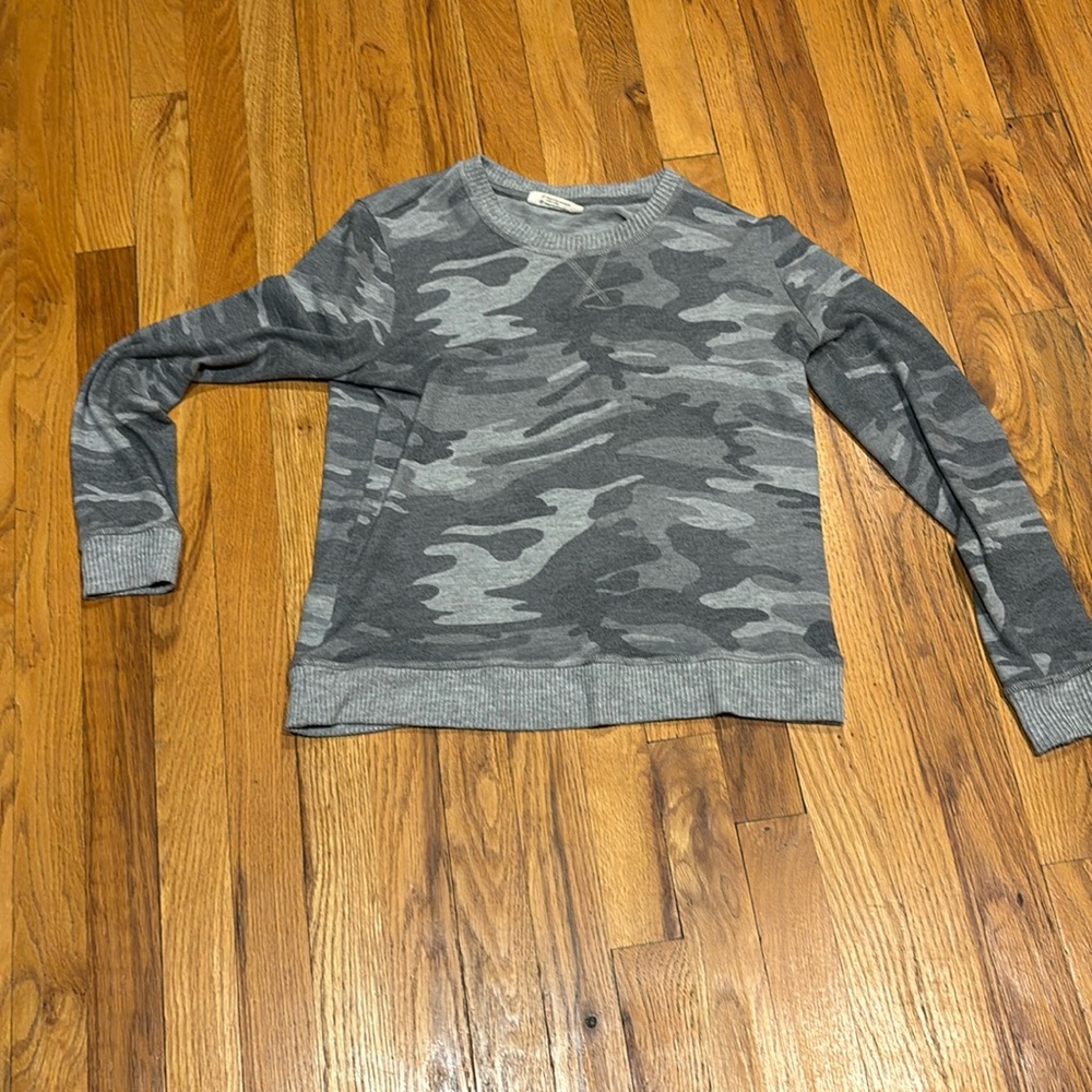78&Sunny Camo Sweater XS